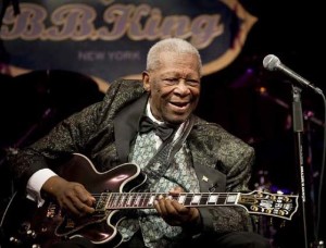 NEW YORK, NY - APRIL 16:  B.B. King performs at B.B. King Blues Club & Grill on April 16, 2013 in New York City.  (Photo by Debra L Rothenberg/Getty Images)