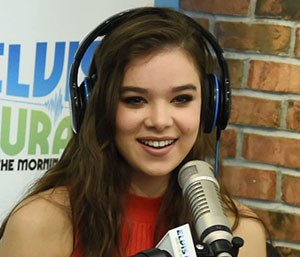 NEW YORK, NY - AUGUST 07:  Actress/singer Hailee Steinfeld visits the "The Elvis Duran Z100 Morning Show" to celebrate Elvis Duran's birthday at Z100 Studio on August 7, 2015 in New York City.  (Photo by Ilya S. Savenok/Getty Images)