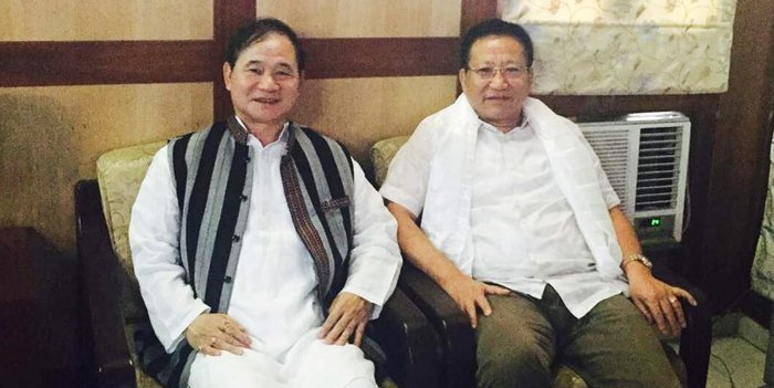 September 08, 2015 nü New Delhi nung Nagaland Chief Minister, T R Zeliang aser Arunachal Pradesh Chief Minister, Naban Tuki na külemi tangokba noksa ka angur. 