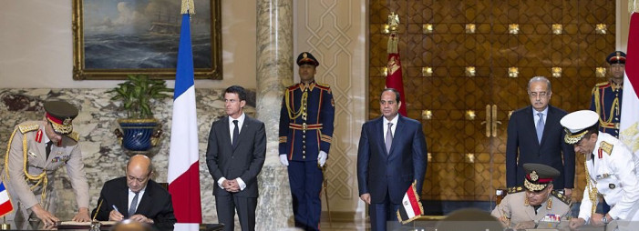 France PM, Manuel Valls-i Egypt lenirtem den ajuruteper