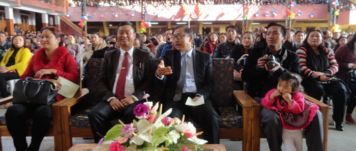 Sorkar school temi nija school tem memeneper : Tohanba